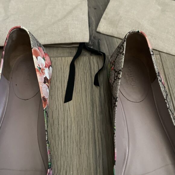 GUCCI GG Supreme Bloom Monogram Ballet Flats Slip On Shoes Size 38.5 - Picture 3 of 8